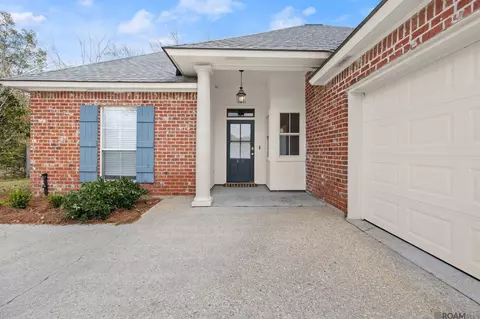 315 Lake Worth Dr, Baton Rouge, LA 70810