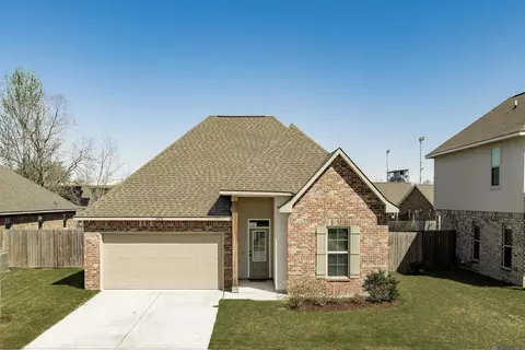 40110 Maddie Dr, Prairieville, LA 70769