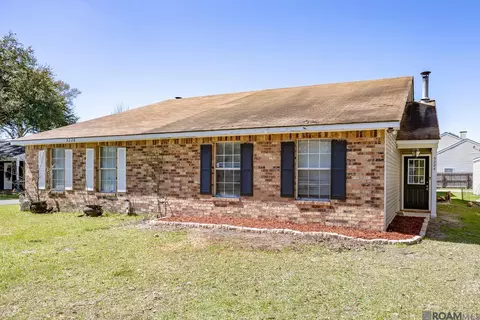 5224 Cumberland Cove Dr, Baton Rouge, LA 70817