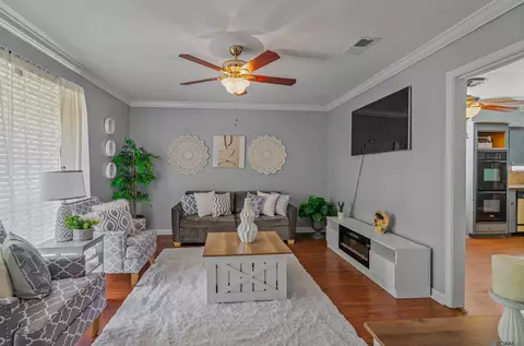 3163 Marydon Dr, Baton Rouge, LA 70814