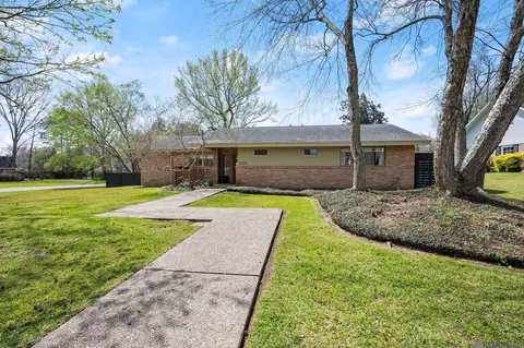 5974 Hyacinth Ave, Baton Rouge, LA 70808