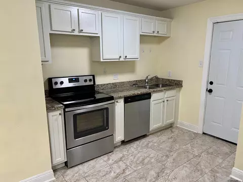 8750 Fairoaks St, Denham Springs, LA 70726