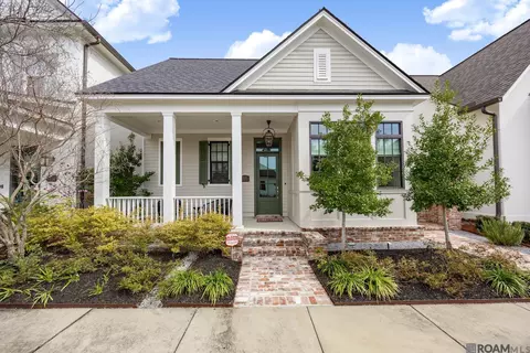 5109 Cheneau Ln, Baton Rouge, LA 70808