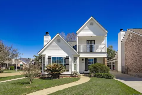 10713 Erin Vale Ave, Baton Rouge, LA 70810