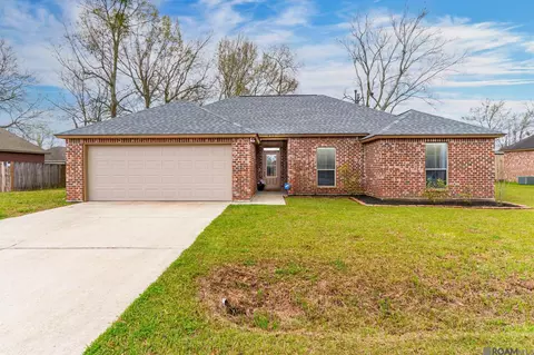 417 E Great Haven St, Gonzales, LA 70737