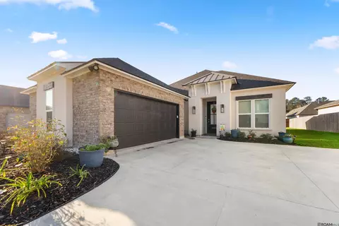 25264 Burlington Dr, Denham Springs, LA 70726