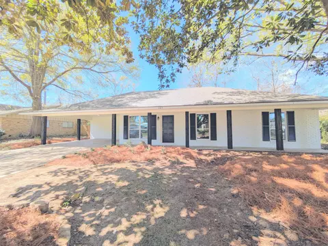 265 Corby Dr, Baton Rouge, LA 70810