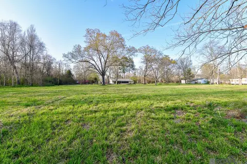 6240-6250 Bayou Paul Rd, Saint Gabriel, LA 70776