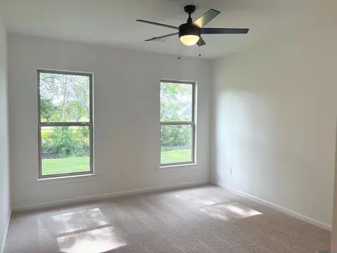 Bedroom - 32550 White Bloom Ln, Walker, LA 70785 photo 3 of 3