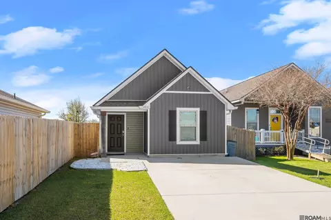 1031 E Bienville St, Gonzales, LA 70737