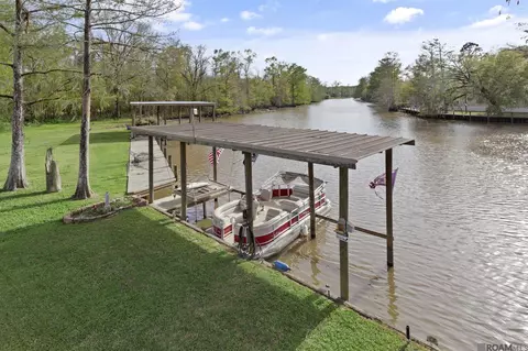 14601 Paradise Rd, Maurepas, LA 70449
