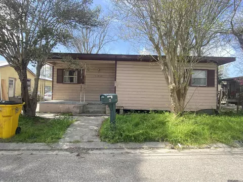 23640 Kearney St, Plaquemine, LA 70764