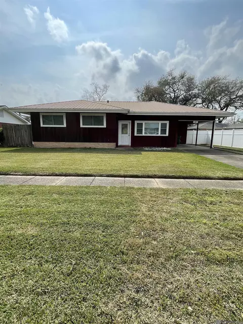 1617 3rd St, Lutcher, LA 70071