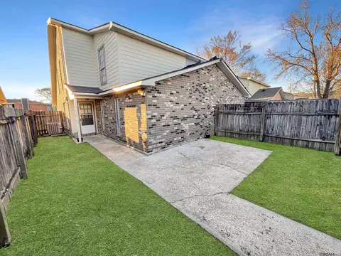 3057 Oneal Ln, Baton Rouge, LA 70816