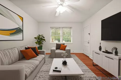 748 S Acadian Thwy # 1, Baton Rouge, LA 70806