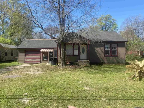 3083 Mission Dr, Baton Rouge, LA 70805