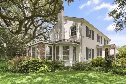 3027 E Lakeshore Dr, Baton Rouge, LA 70808