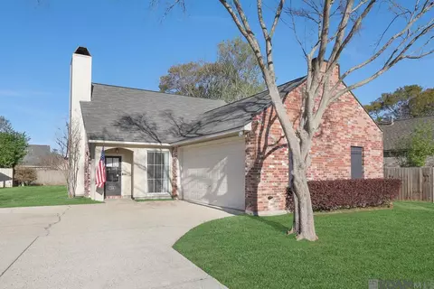 1316 Woodlong Dr, Baton Rouge, LA 70816