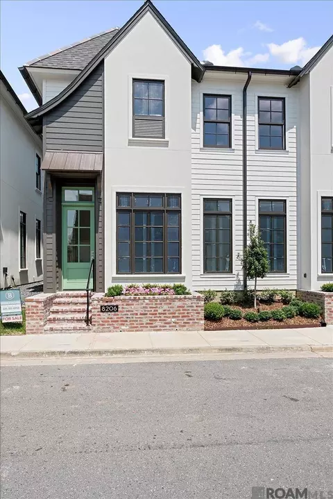 8206 Willow Grove Blvd, Baton Rouge, LA 70810