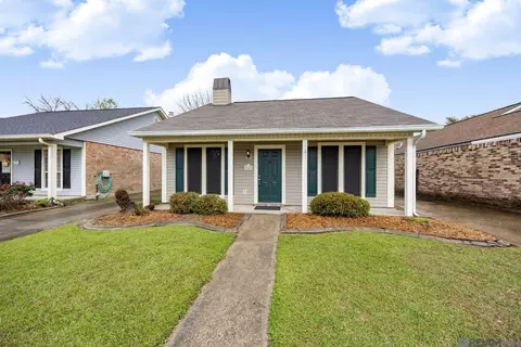 2049 Deer Ridge Ave, Baton Rouge, LA 70816