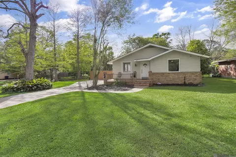 645 Highland Park Dr, Baton Rouge, LA 70808