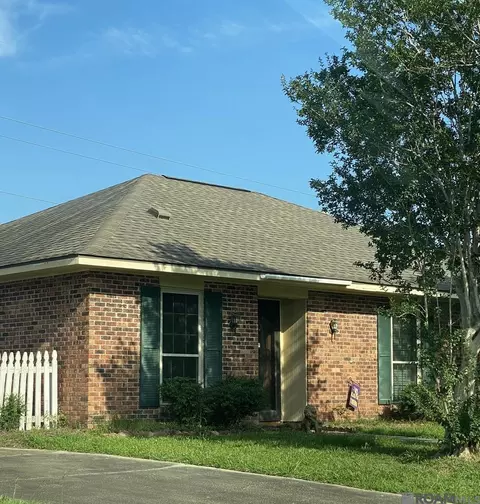 2243 Bernwood Dr, Baton Rouge, LA 70816