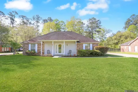 13970 Guy St, Walker, LA 70785