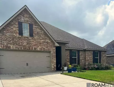 8740 Tatler St, Denham Springs, LA 70706