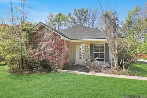 18111 Woodhaven Dr, Prairieville, LA 70769