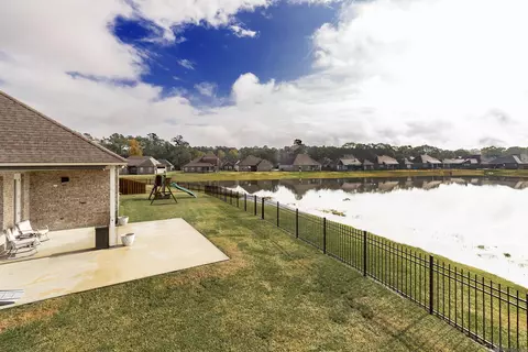 16064 Greycliff Ave, Pride, LA 70770 photo 4