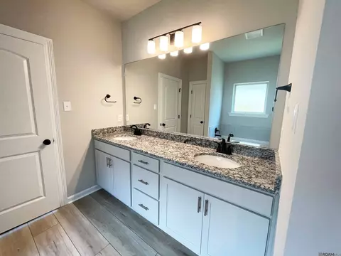 32644 Flower Tree Ct, Walker, LA 70785 photo 5