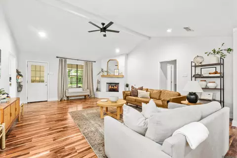 1341 S Flannery Rd, Baton Rouge, LA 70816