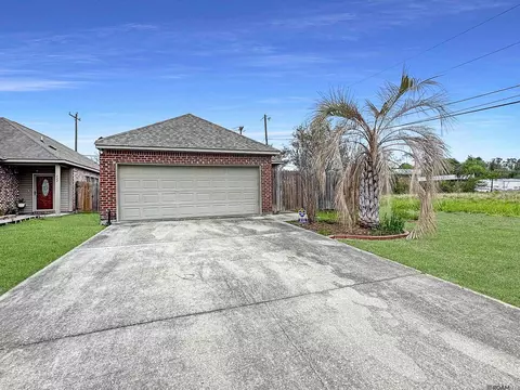 212 Rushmore Dr, Baton Rouge, LA 70819