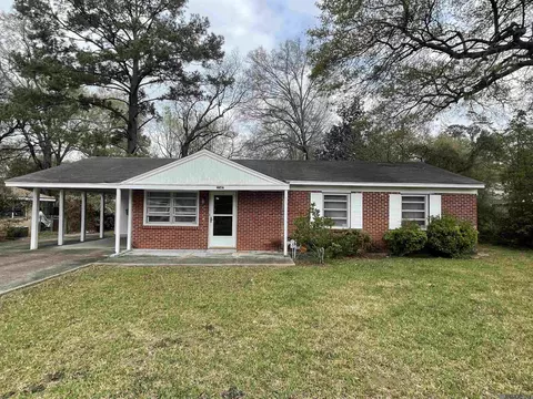 3347 Buchanan St, Baker, LA 70714