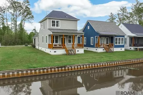 12764 St Lucia Dr, Maurepas, LA 70449