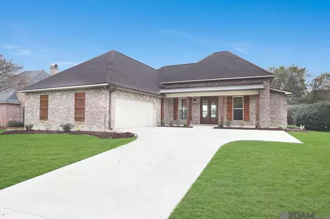 8185 Bastille St, Denham Springs, LA 70726