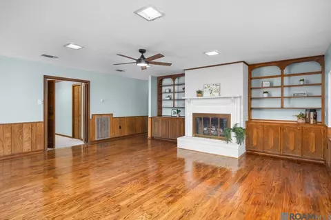 Living - 14539 Winslow Dr, Pride, LA 70770 photo 1 of 6