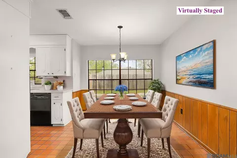 Dining - 14539 Winslow Dr, Pride, LA 70770 photo 1 of 2