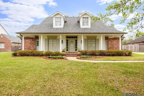 10955 N Oak Hills Pkwy, Baton Rouge, LA 70810