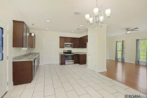 30682 Milton Rd, Walker, LA 70785 photo 10