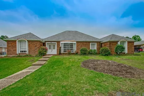 2883 Saratoga Dr, Baton Rouge, LA 70808