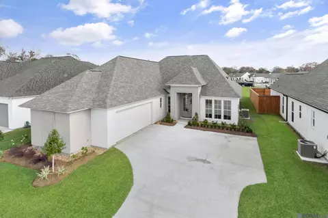 17430 Bull Rush Ave, Prairieville, LA 70769