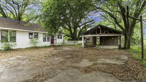 13493 Plank Rd, Baker, LA 70714 photo 3