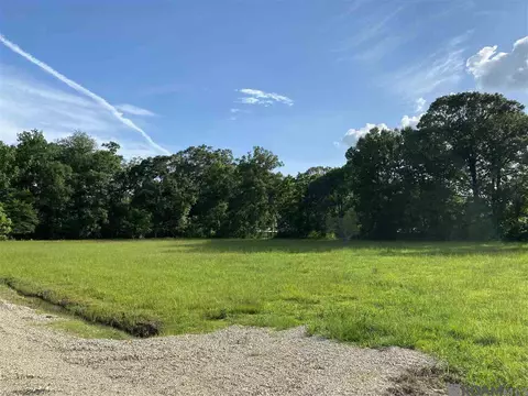 9843 Blackwater Rd, Baker, LA 70714