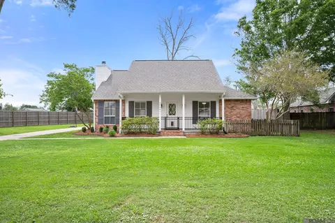 40461 Old Hickory Ave, Gonzales, LA 70737