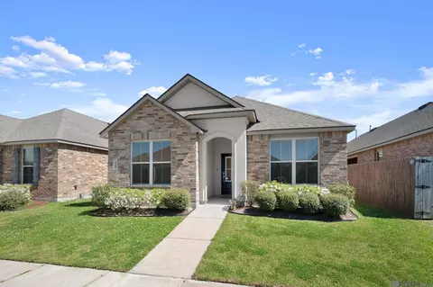 1219 Meridian Dr, Baton Rouge, LA 70820