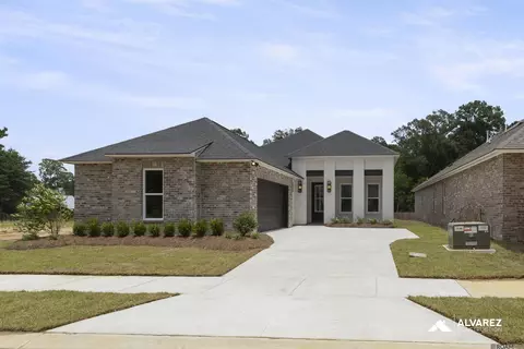 6819 Garden Hill Dr, Baton Rouge, LA 70817