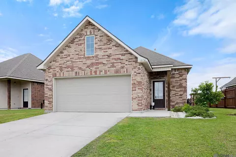 12730 Fairwood Ct, Baton Rouge, LA 70816