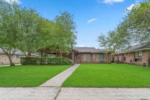 1512 Brookhollow Dr, Baton Rouge, LA 70810