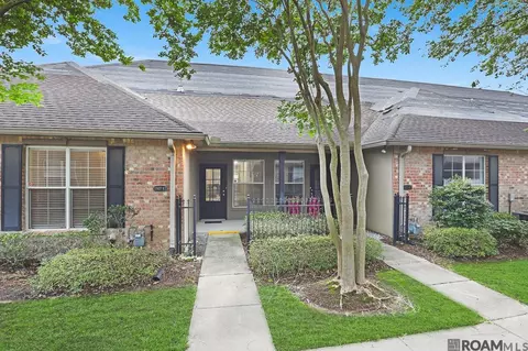 4848 Windsor Village Dr # 83, Baton Rouge, LA 70817